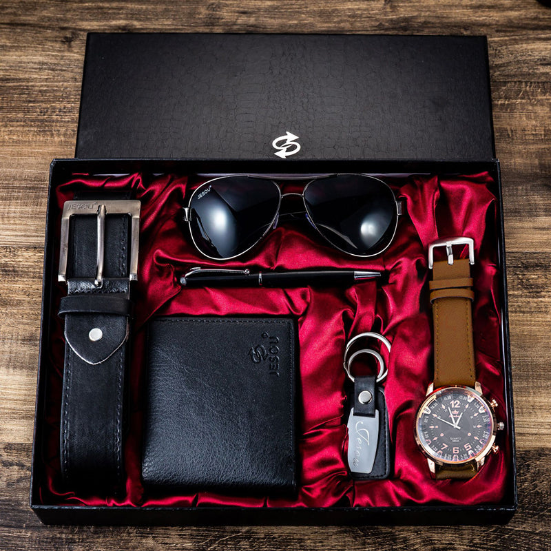 PACK REGALO: reloj, cartera, cinturón, gafas, bolígrafo y llavero